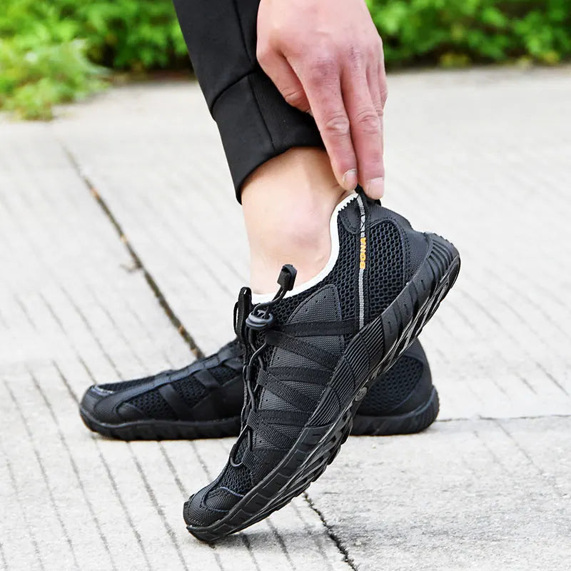 Men Lace Up Athletic Shoes